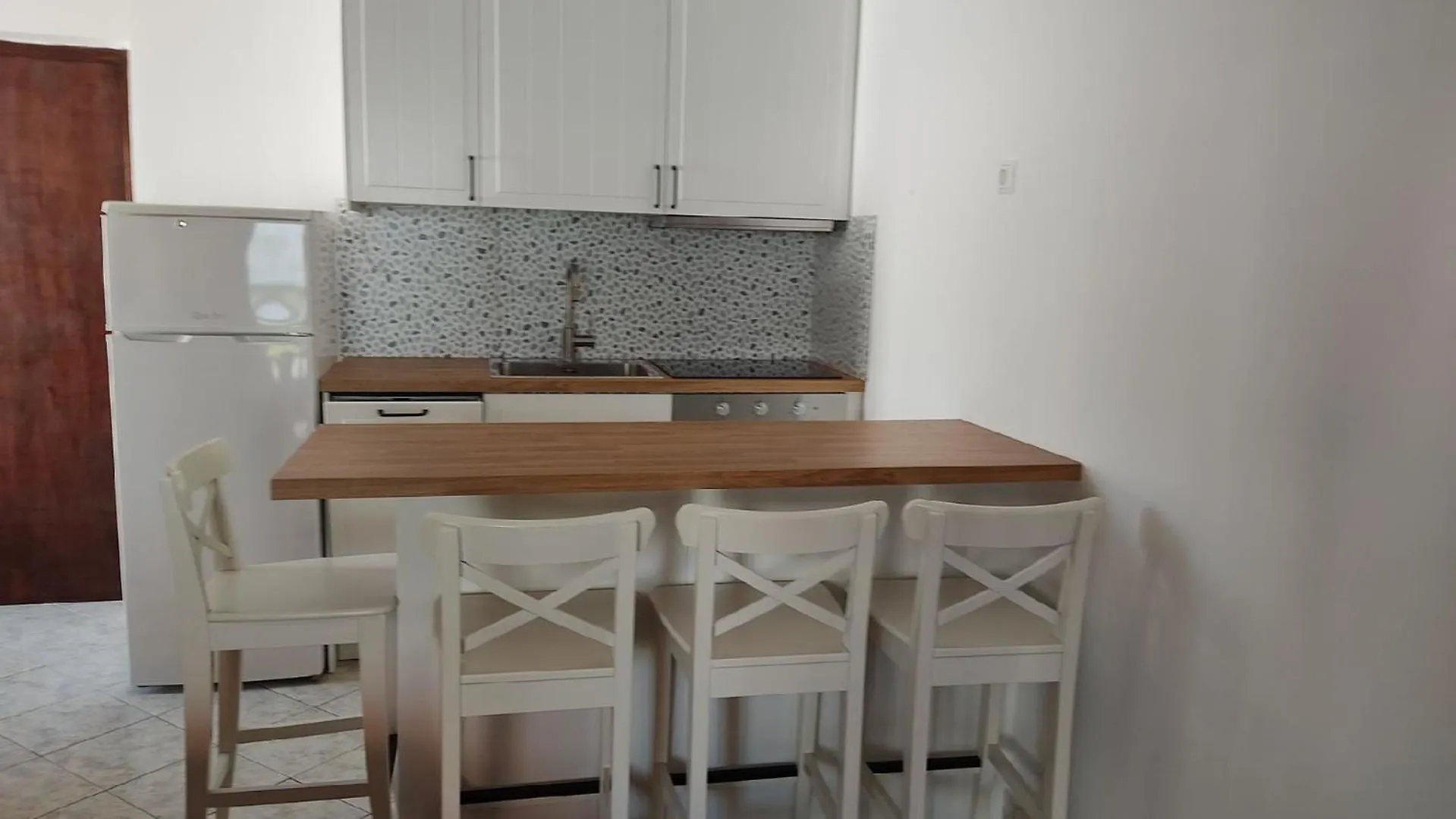 Apartment Ferienwohnung Fuer 4 Personen Ca 40 Qm In Njivice, Kvarner Bucht Krk
